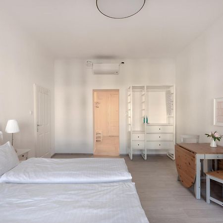 Studio Apartment Near University ウィーン エクステリア 写真