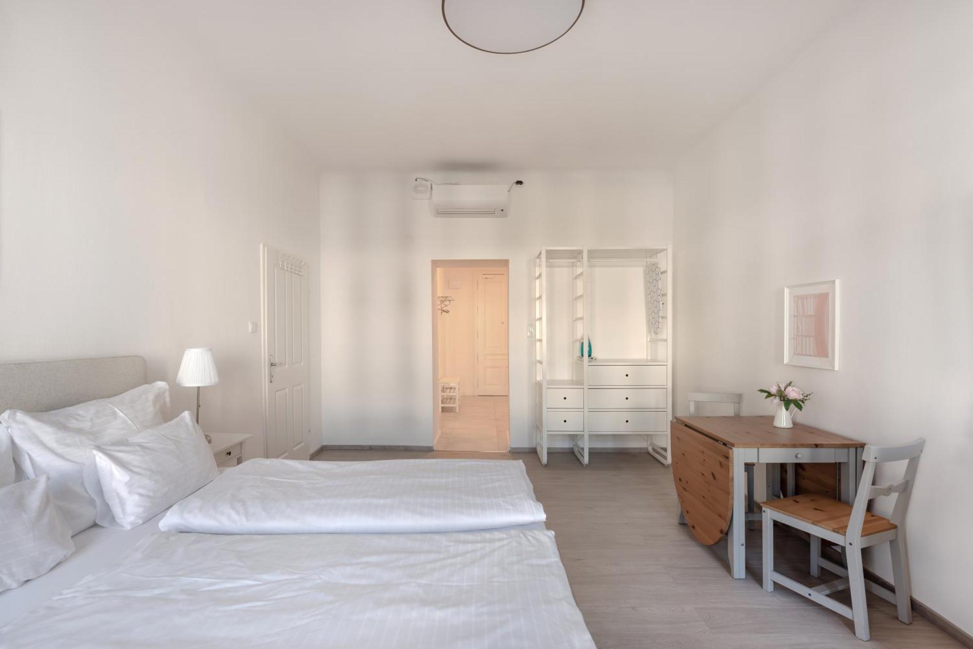 Studio Apartment Near University ウィーン エクステリア 写真