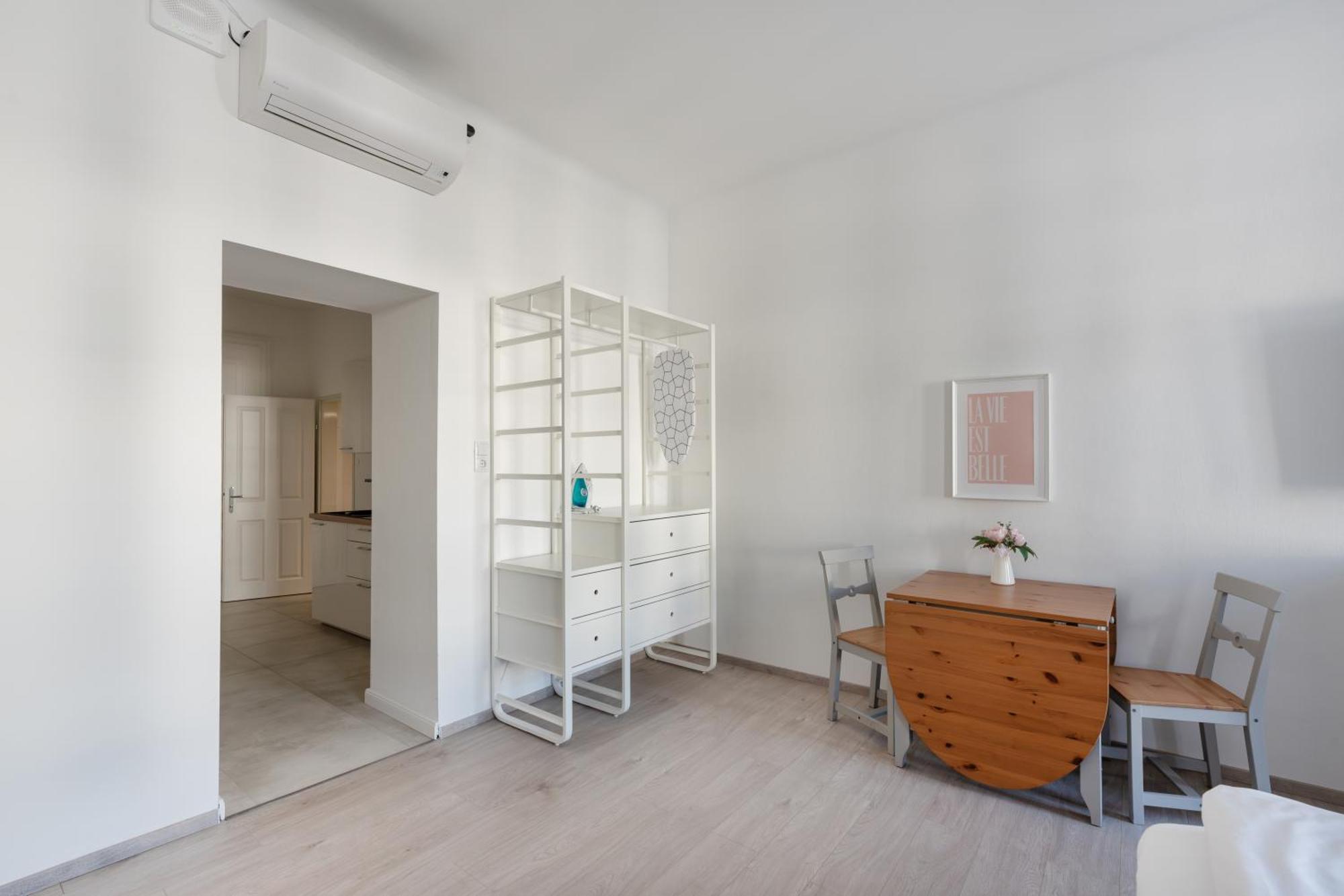Studio Apartment Near University ウィーン エクステリア 写真