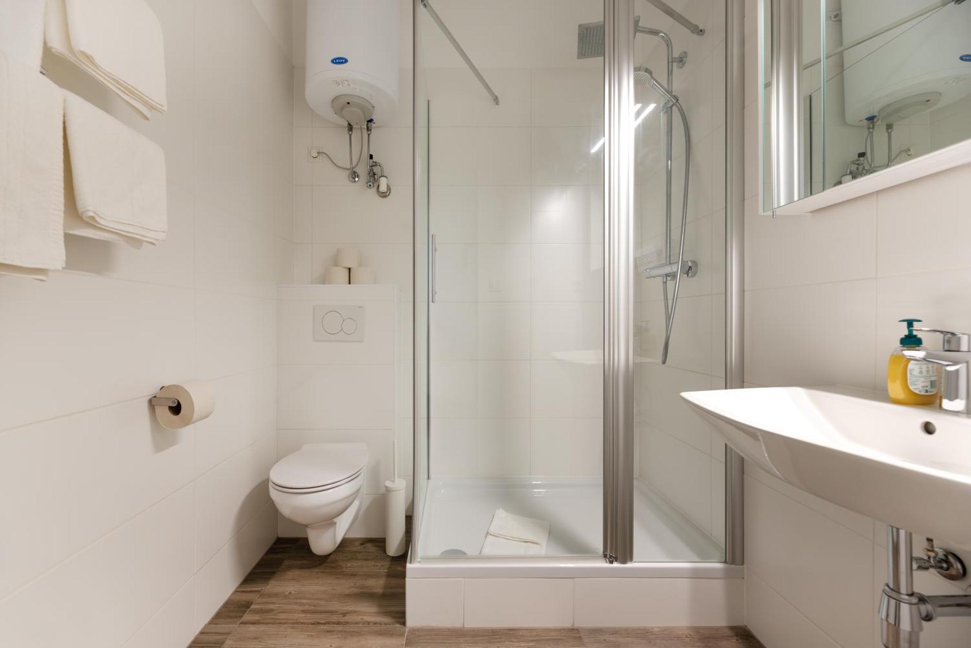 Studio Apartment Near University ウィーン エクステリア 写真